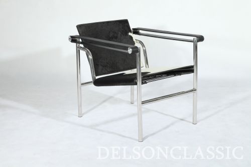 柯布西耶扶手工艺椅(Basculant chair( LC1)) DS305