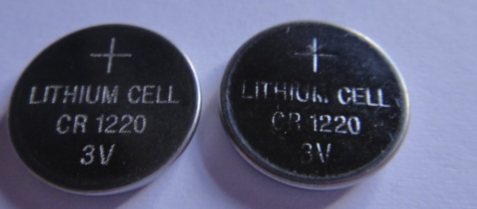 CR1220锂锰纽扣电池