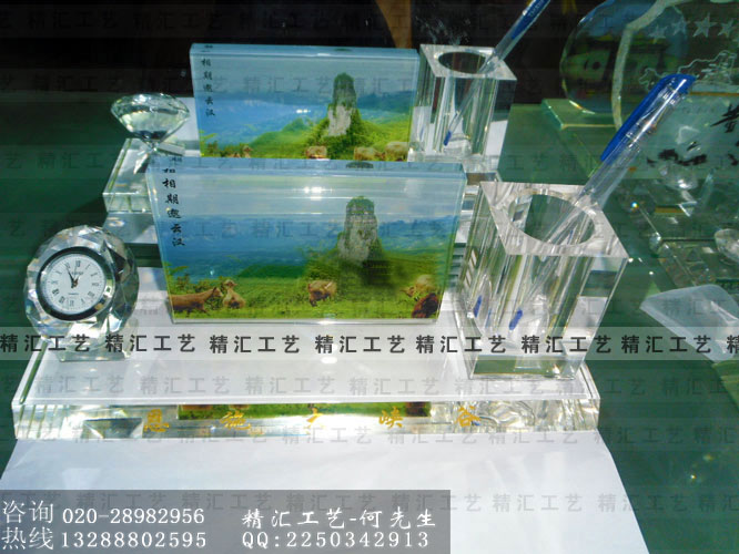 广州水晶纪念礼品厂家，广州大厦奠基仪式纪念礼品厂家定做