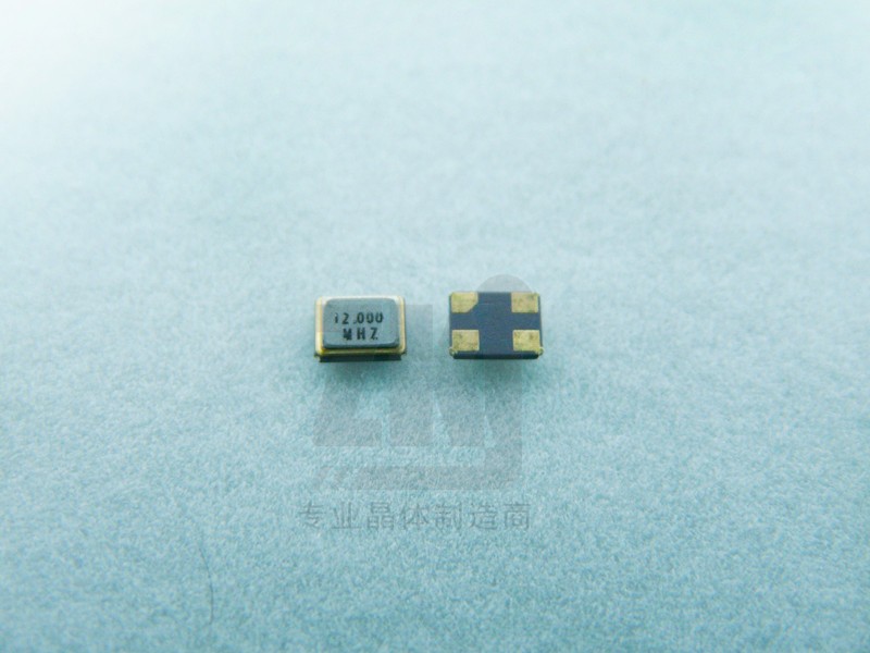  贴片晶振3225/12.00MHz