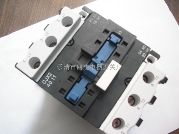CJX2-D3210系列交流接触器