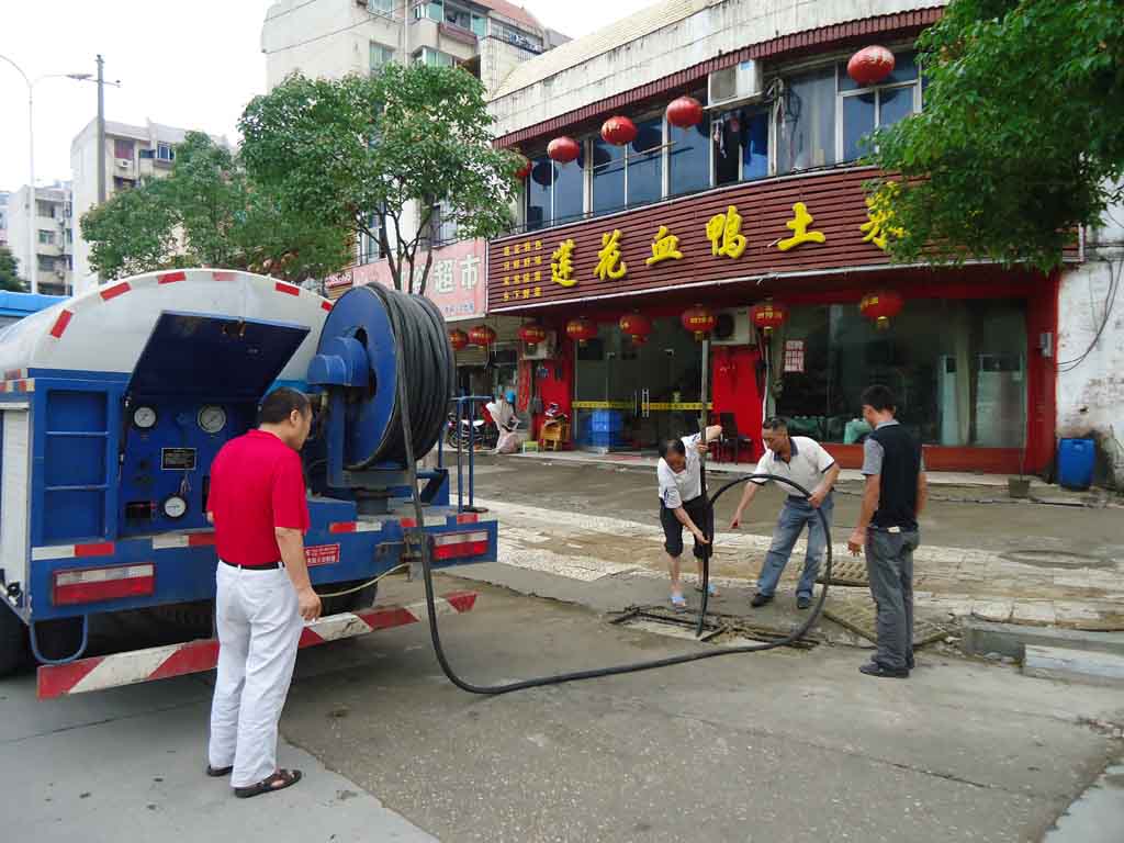 无锡市高压清洗污水管道 清洗工业管道有限公司