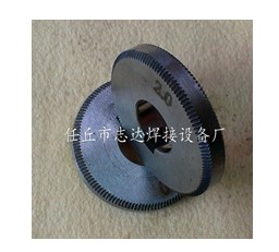 送丝机构