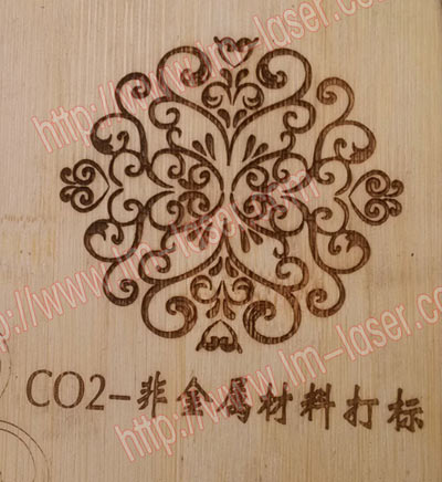 CO2激光打标机在木板上雕刻花纹的应用