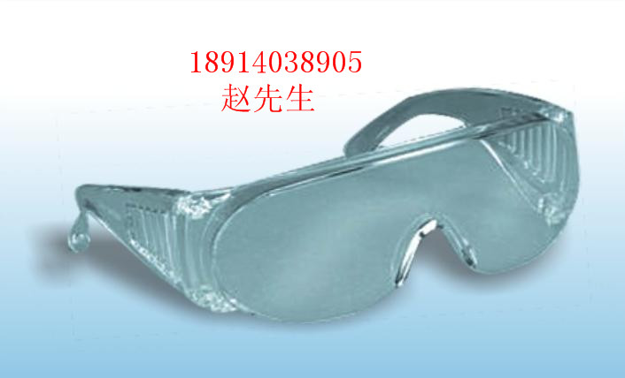 3M1611防护眼镜