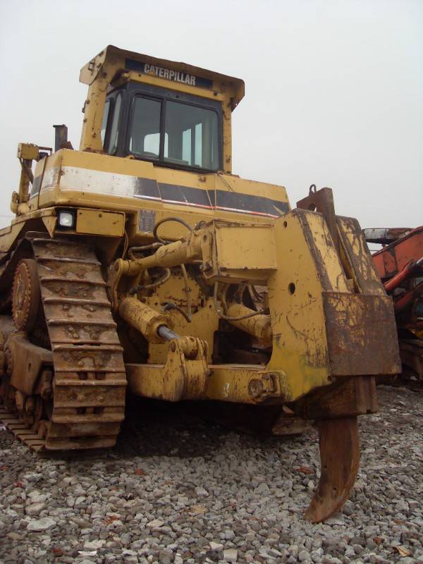 CAT D9R Bulldozer