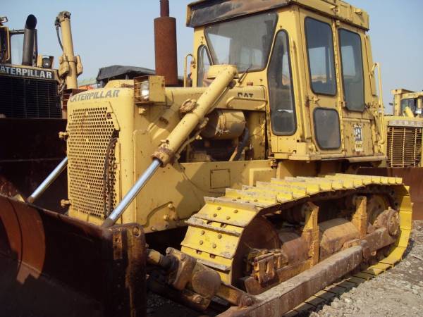 CAT D6D Bulldozer(promotion price:US$24900)