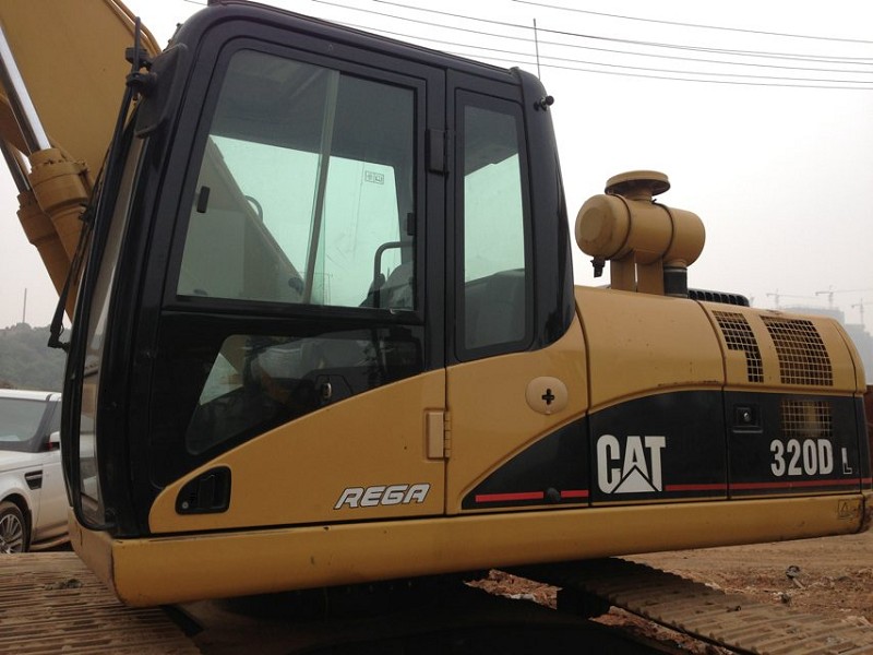 CAT 320DL Excavator(promotion price:US$65000)