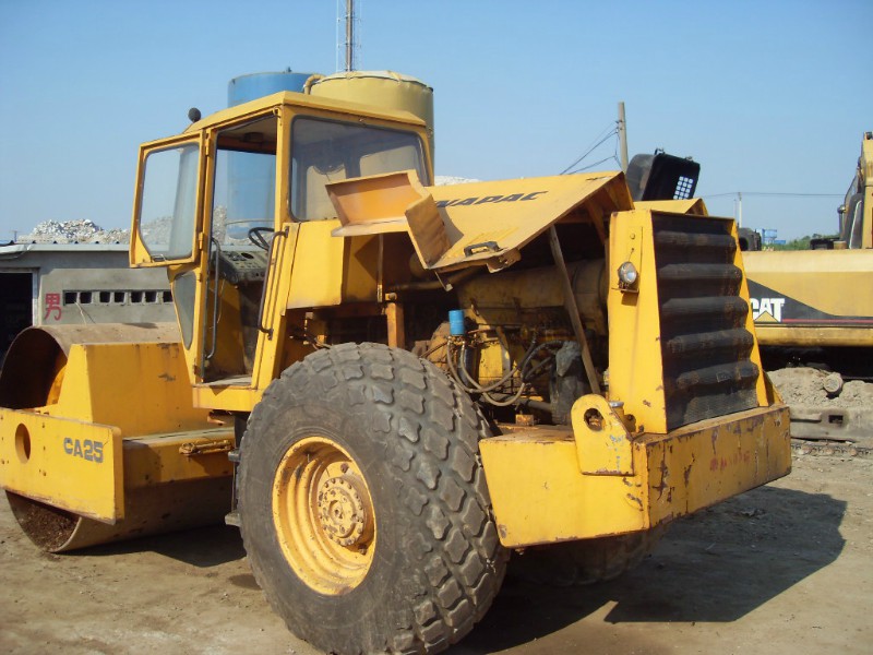 DYNAPAC CA25D Road Roller(promotion price:US$11000