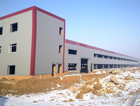 东北黑龙江地区生产聚氨酯夹芯板小波纹聚氨酯墙面板厂家