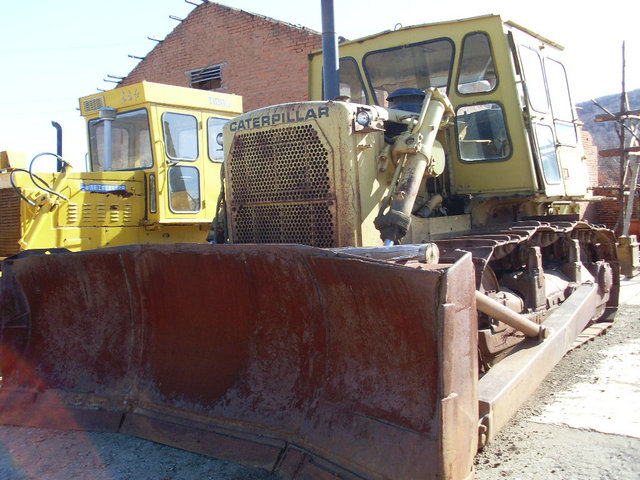 CAT D7G Bulldozer(promotion price:US$29990)