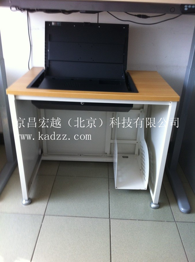 钢木电脑桌