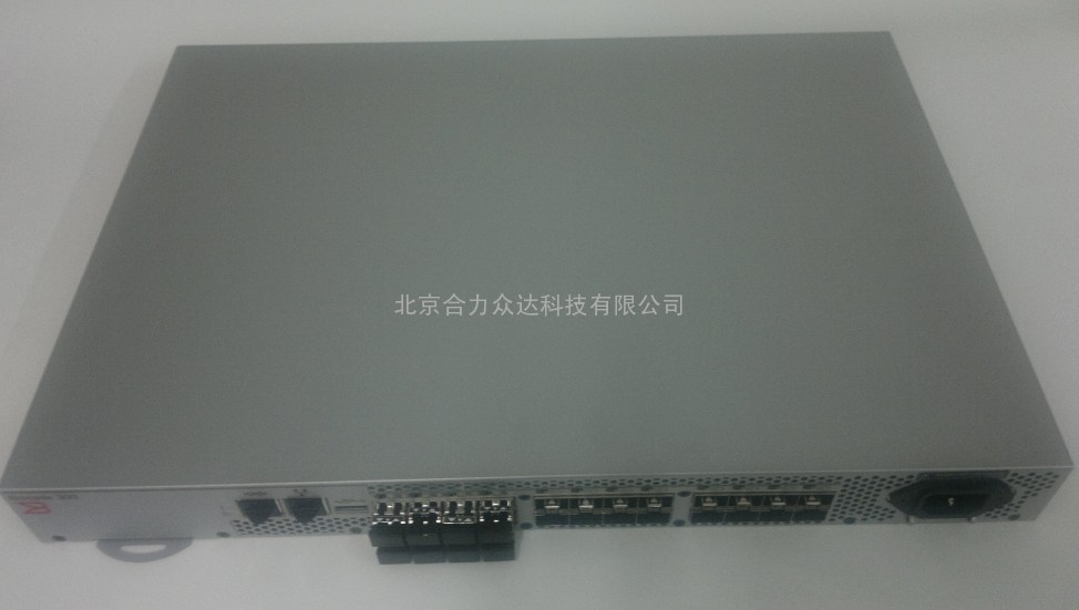EMCDS300B光纤交换机8端口激活含级联3年保现货