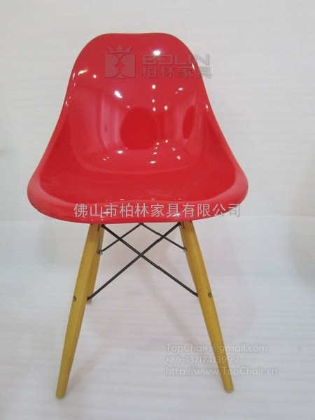 DSW塑料餐椅