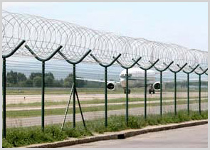 安全高效防护-飞腾机场围栏十年品质值得信赖