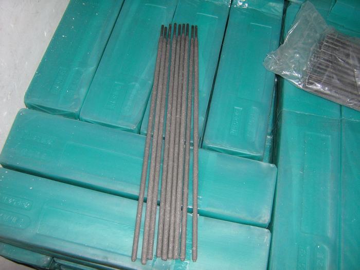 EF-11电厂专用合金耐磨焊条