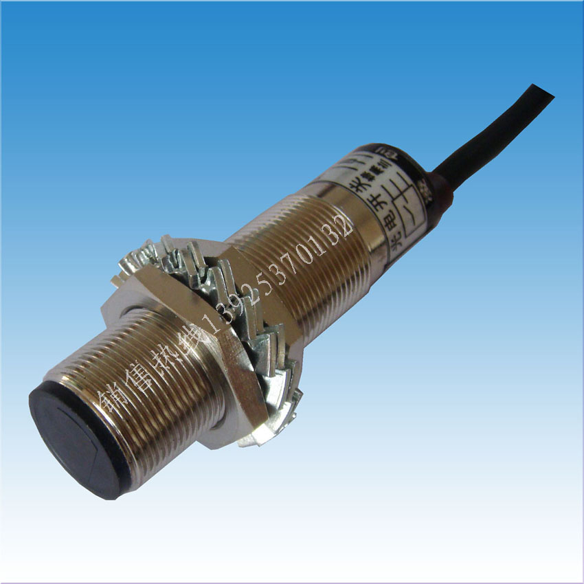 M18漫反射型光电开关 超长距离0-150CM可调 传感器
