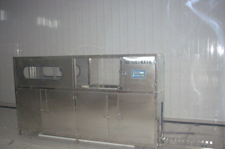 河南洛阳桶装纯净水生产设备