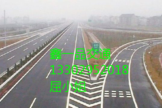 深圳罗湖停车场划线道路护栏