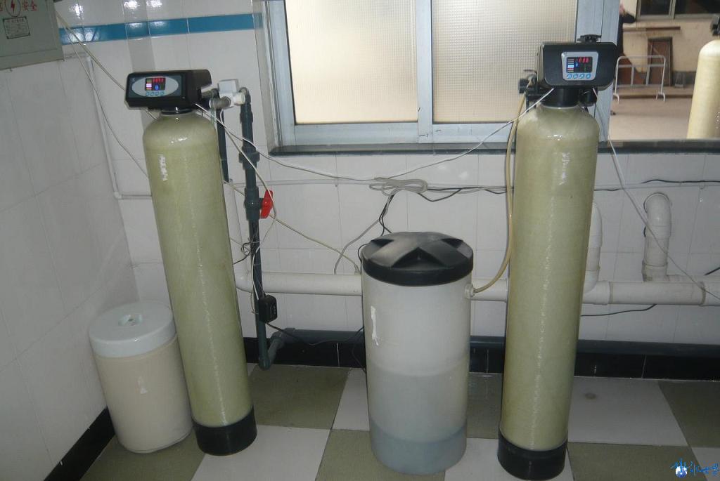 呼和浩特软化水设备厂家直销全自动软化水设备报价