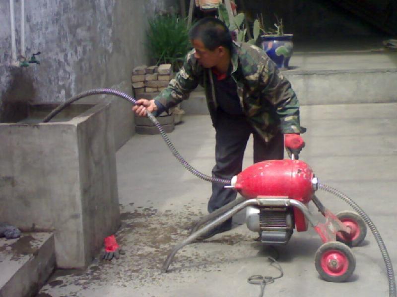广州罗冲围专业疏通下水道 维修管道 环卫车清理化粪池