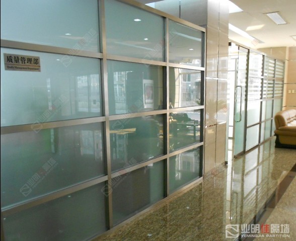 不锈钢隔断，北京办公室设计，不锈钢隔断墙