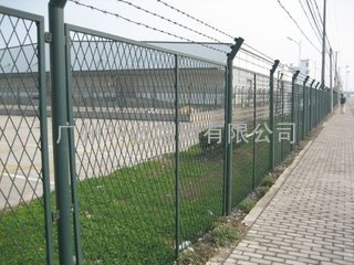 供应云浮罗定道路隔离栅场地隔离栅-海南景区隔离护栏生产厂家