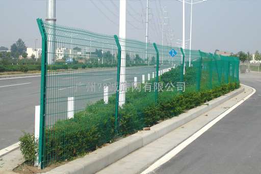 惠州道路护栏安装马路中间道路护栏 清远道路护栏价格