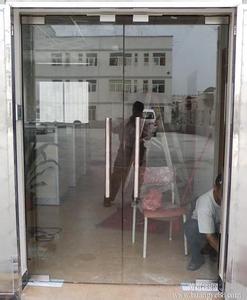 红桥区安装玻璃门，天津钢化玻璃门专业订做