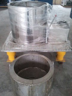 苏州带自动卸料功能脱油机回收液压油设备