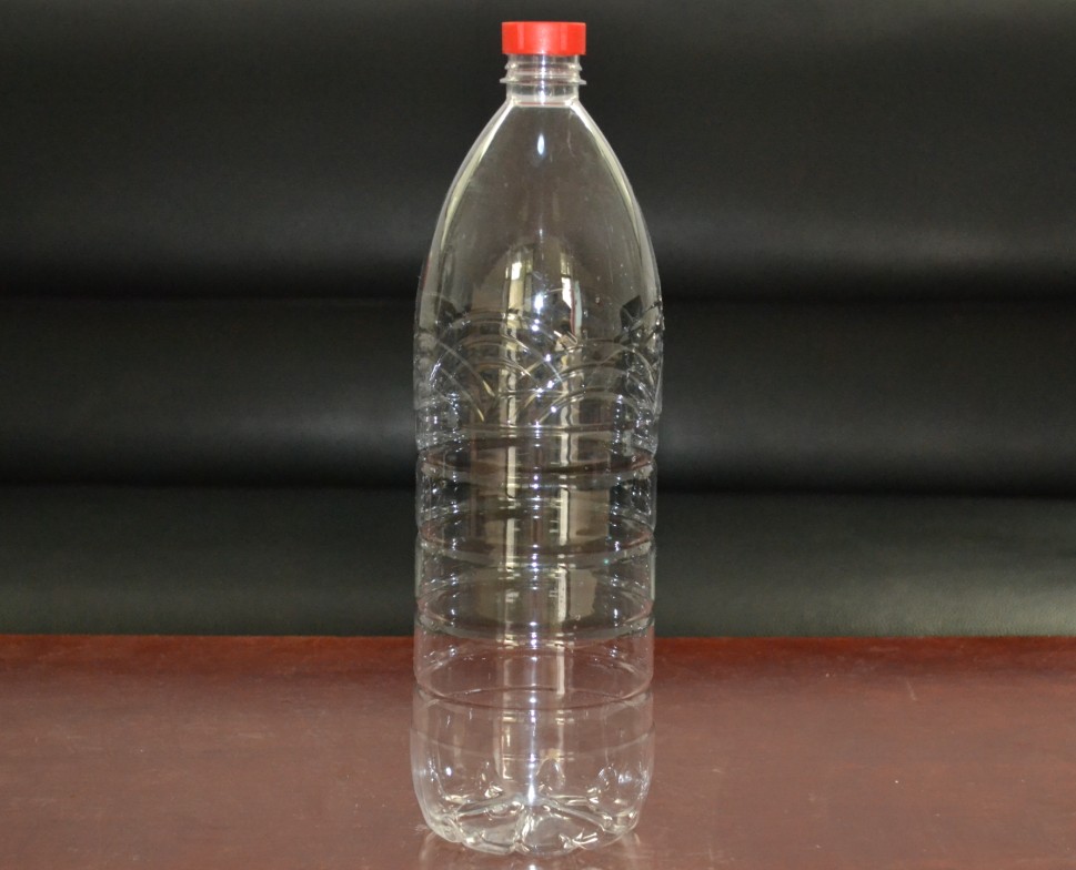 矿泉水瓶出售：热忱推荐_最具实力的饮料瓶供应商