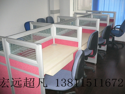 办公屏风定做，屏风桌椅定做，北京办公家具定做 屏风办公桌材质