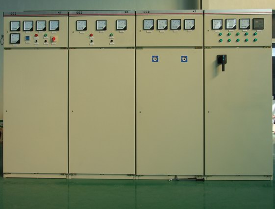GGD型交流低压配电柜开关设备