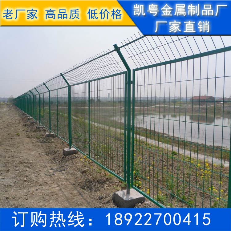 贵州小区隔离网 贵州公路护栏 贵州铁丝网 贵州果园围栏