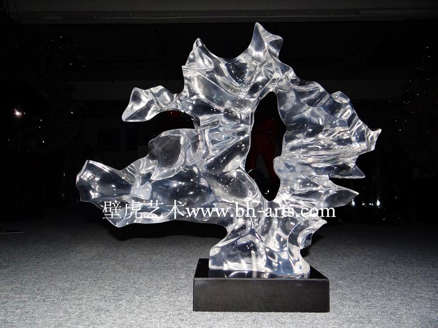 深圳树脂雕塑公司供应抽象透明树脂雕塑艺术摆件