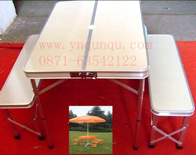 昆明折叠桌子定做可插太阳伞户外活动折叠桌配太阳伞印字