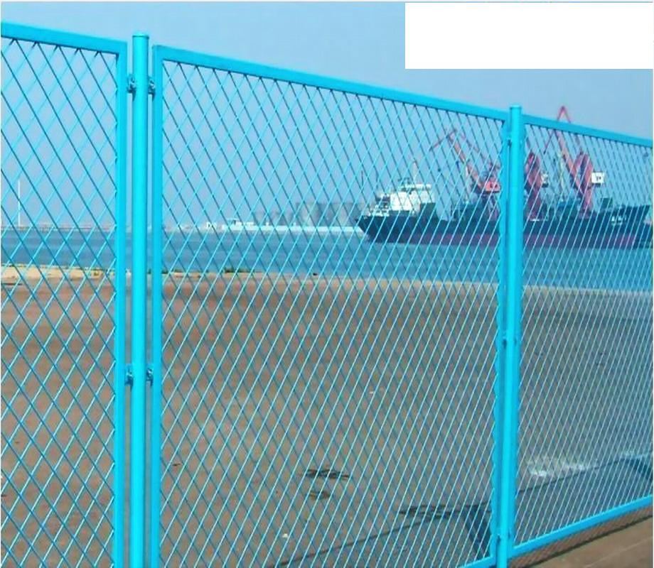 护栏网/框架护栏网/铁路护栏网/公路围栏网---安平海越丝网制品厂