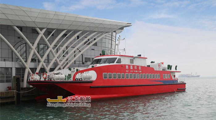 广东江龙客运轮船厂造50客位钢质客运旅游客船30.8米