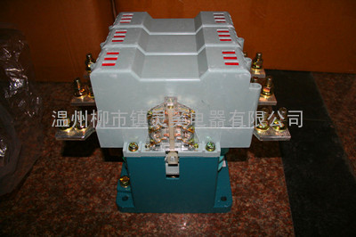 上海人民CJ40-1600交流接触器CJ40-1600交流接触器