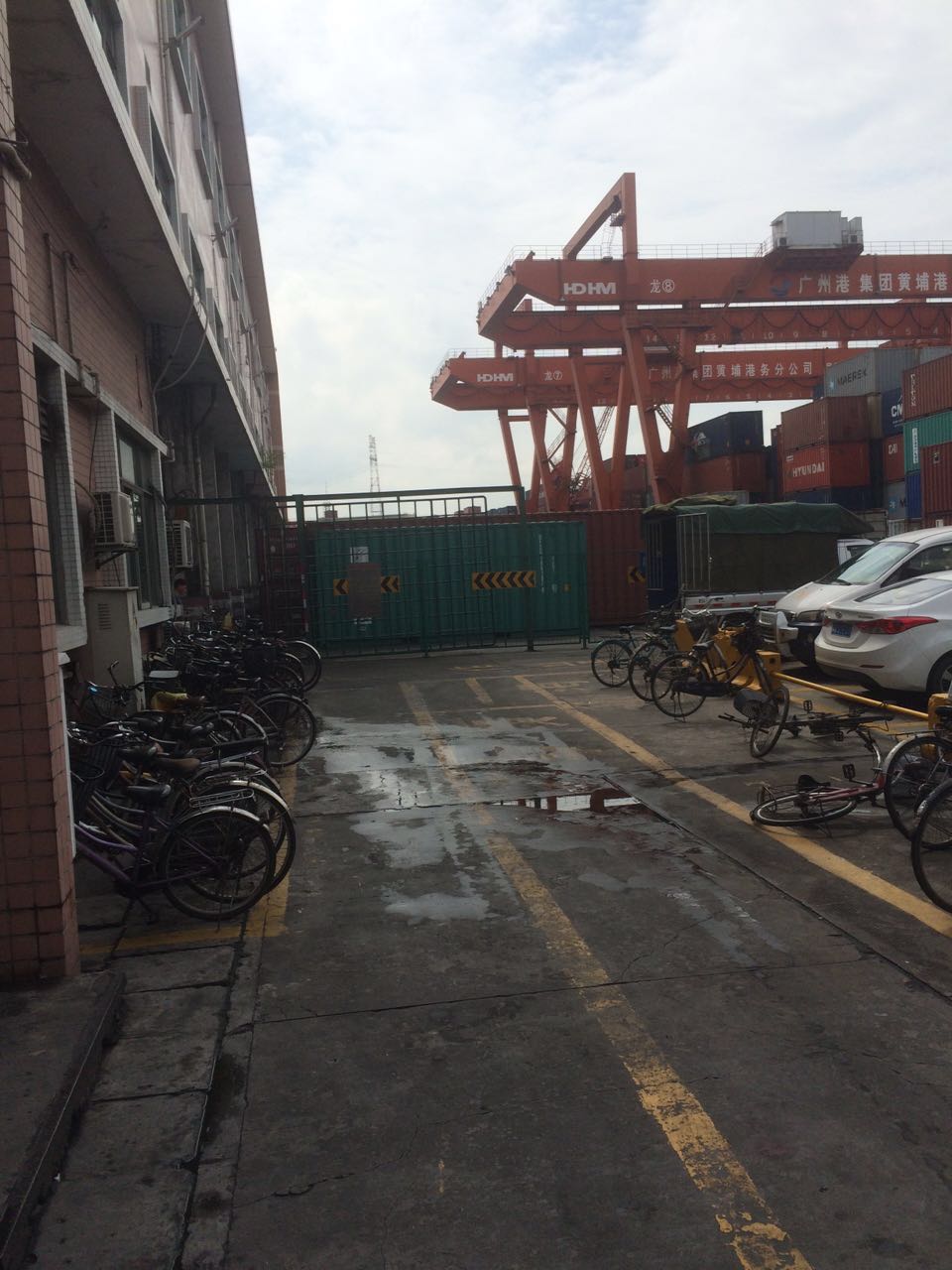 黄埔港大码头进口台湾塑料胶粒报关费用 台湾胶粒进口清关代理公司