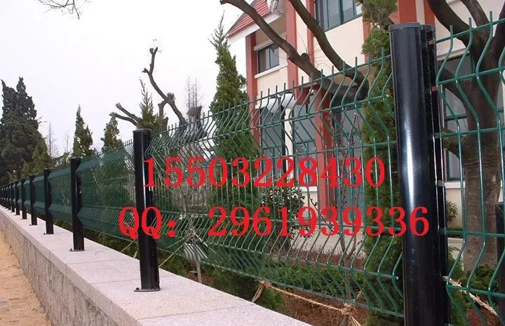 别墅区防盗桃型柱围栏网哪里卖15503228430