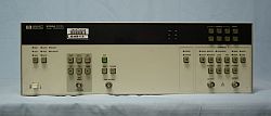 Agilent HP 8130A (300MHz 脉冲信号发生器}