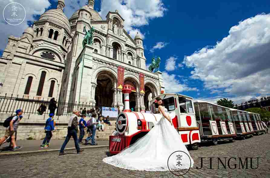 销量最好的法国巴黎婚纱照、京木全球摄影机构法国巴黎婚纱照