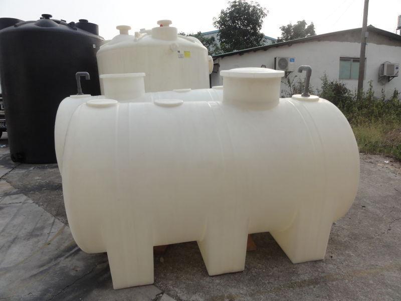 卧式1吨塑料桶 1立方水桶 1000公斤塑料桶厂家