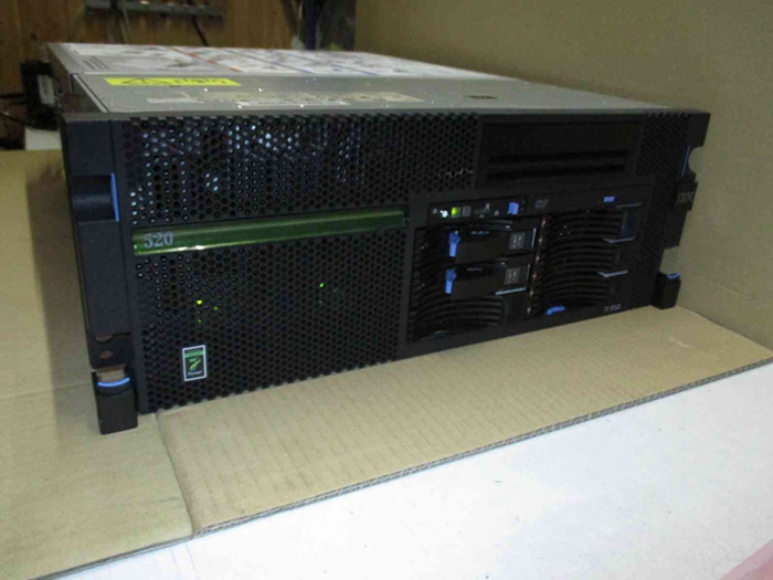 IBM 8203-E4A P520 AIX6.1系统小型机