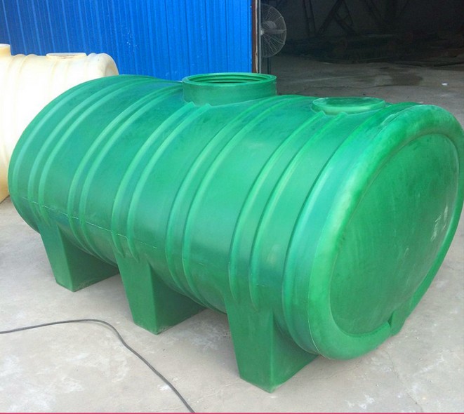 pe卧式塑料桶3吨带底座3立方卧式运输储罐生产厂家