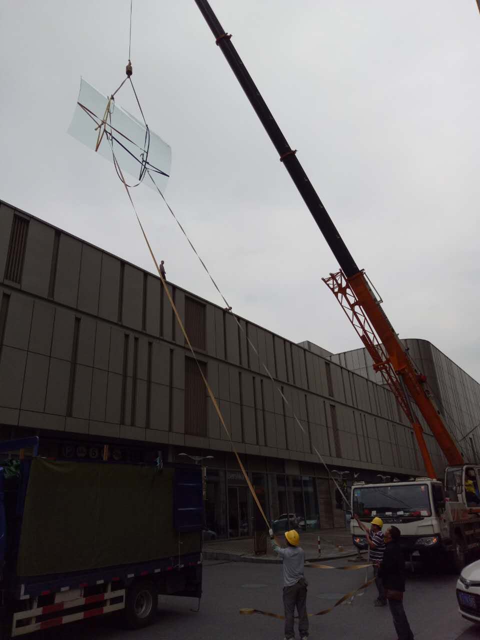 广州佛山大型弯钢化玻璃安装更换东邦幕墙