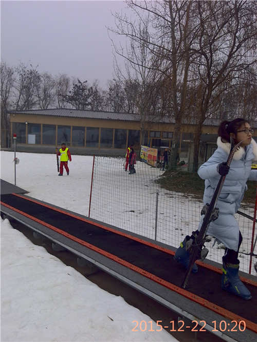 河北滑雪场设备 滑雪魔毯按键系统