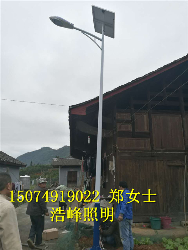 湘西龙山太阳能路灯安装 龙山锂电池太阳能路灯厂家