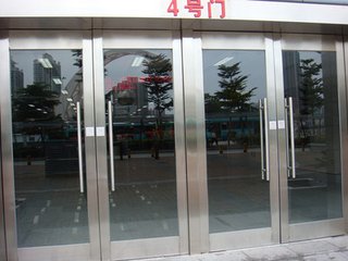 太原安装玻璃门 定做不锈钢玻璃门